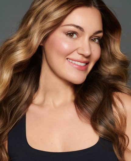 Mirabel Stuart profile