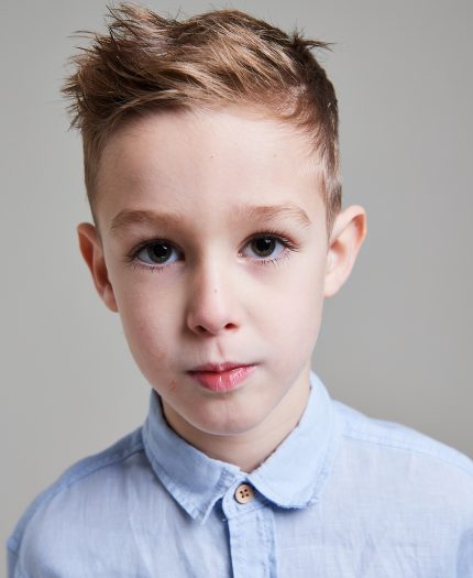 Oliver Rhodes profile
