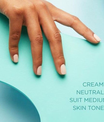 Della Thielamay – Hands profile