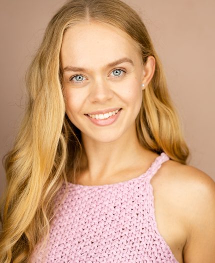 Charlotte Adams profile