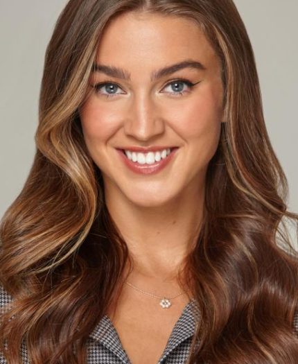 Leah Harris profile
