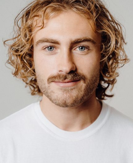 Louis Cook profile